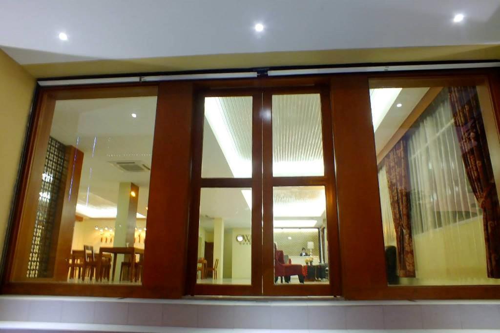 Oway Grand Hotel Mandalay Exterior foto