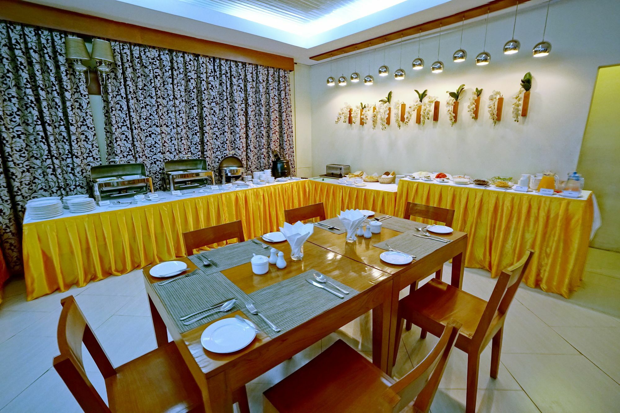 Oway Grand Hotel Mandalay Exterior foto